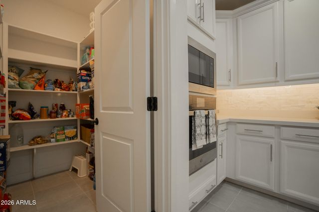 12125 W LUXTON Lane, Avondale, AZ 85323