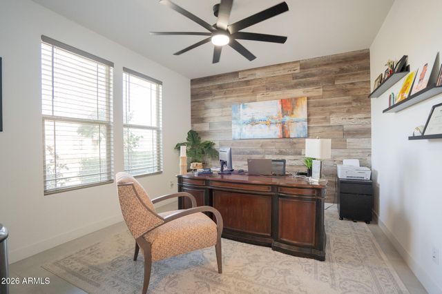 12125 W LUXTON Lane, Avondale, AZ 85323