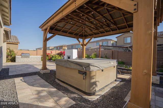 12125 W LUXTON Lane, Avondale, AZ 85323