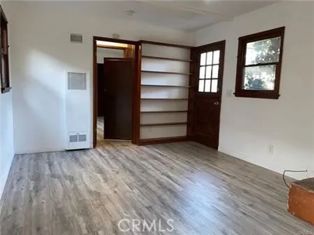 4845 Agnes Avenue, Valley Village, CA 91607
