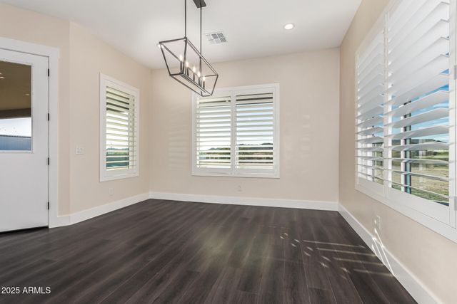 27482 N FREEDOM Street, San Tan Valley, AZ 85144