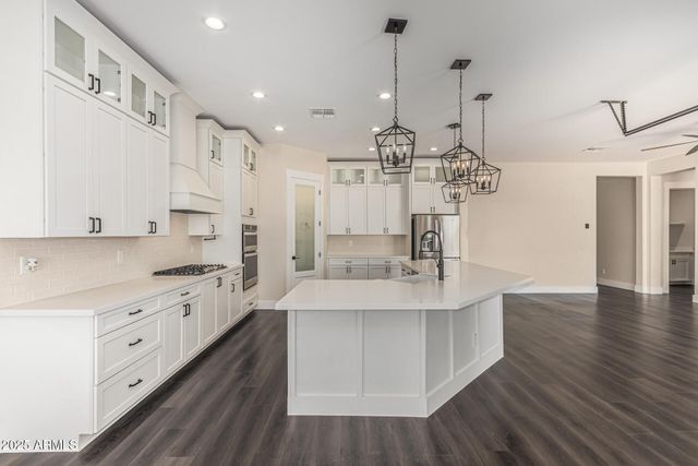 27482 N FREEDOM Street, San Tan Valley, AZ 85144