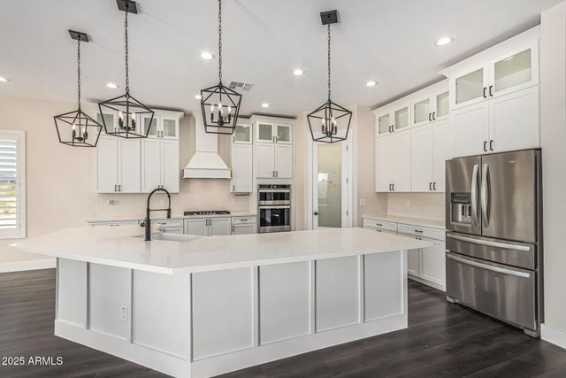 27482 N FREEDOM Street, San Tan Valley, AZ 85144