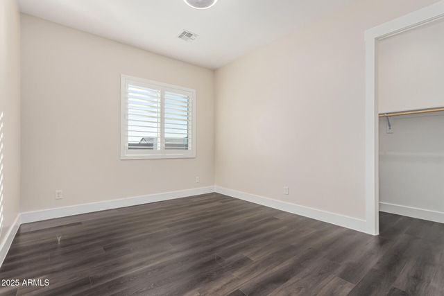 27482 N FREEDOM Street, San Tan Valley, AZ 85144