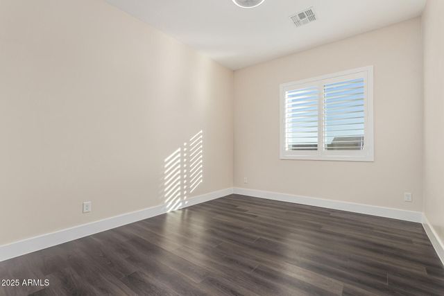 27482 N FREEDOM Street, San Tan Valley, AZ 85144