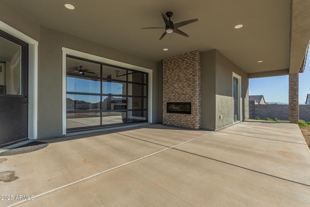 27482 N FREEDOM Street, San Tan Valley, AZ 85144