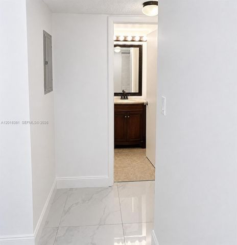 9123 SW 112th Court, Miami, FL 33176