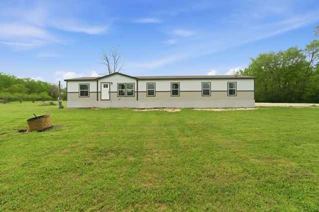 8792 Hwy 67, Saltillo, TX 75478