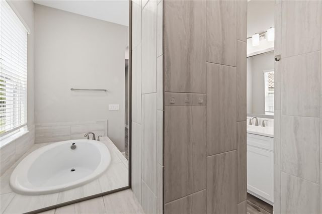 3018 CORDOBA RANCH BOULEVARD, Lutz, FL 33559