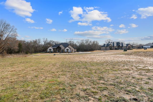 2020 Shady Creek Crossing, Azle, TX 76020