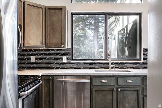 4681 S SAN LUCAS CT, Millcreek, UT 84117