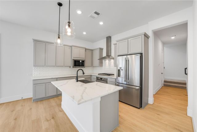 12004 Royal Oaks Banner Way, Houston, TX 77082