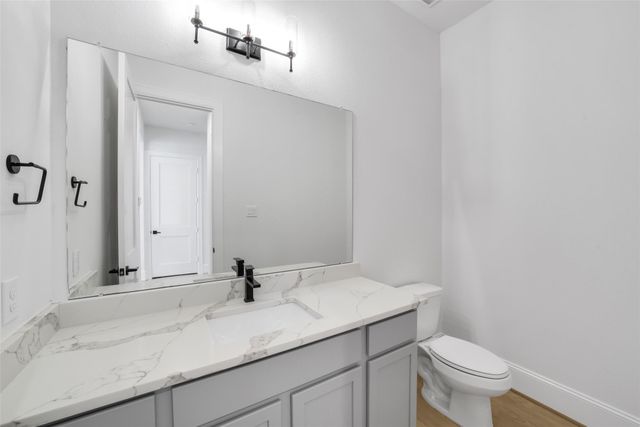 12004 Royal Oaks Banner Way, Houston, TX 77082