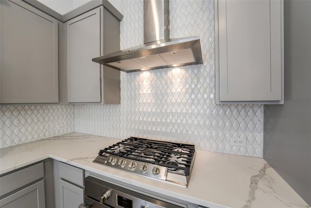 12004 Royal Oaks Banner Way, Houston, TX 77082