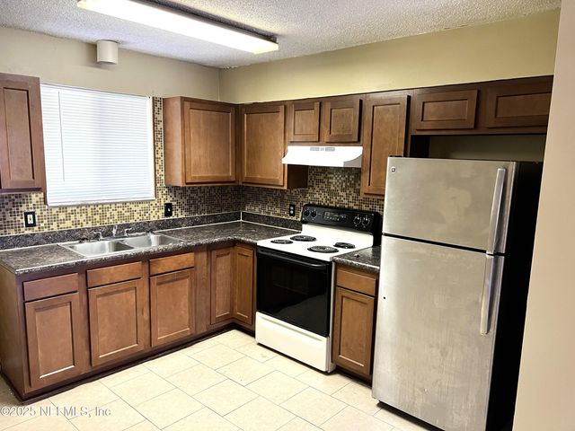 5219 WESTCHASE Court 3, Jacksonville, FL 32210