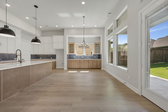 1933 Descent Lane, Rockwall, TX 75087
