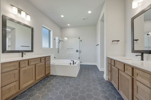 1933 Descent Lane, Rockwall, TX 75087