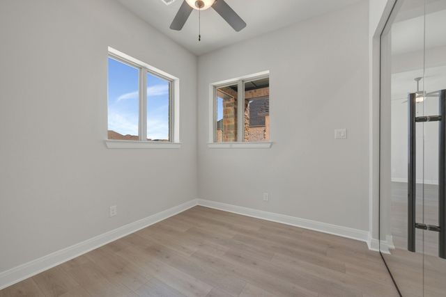 1933 Descent Lane, Rockwall, TX 75087