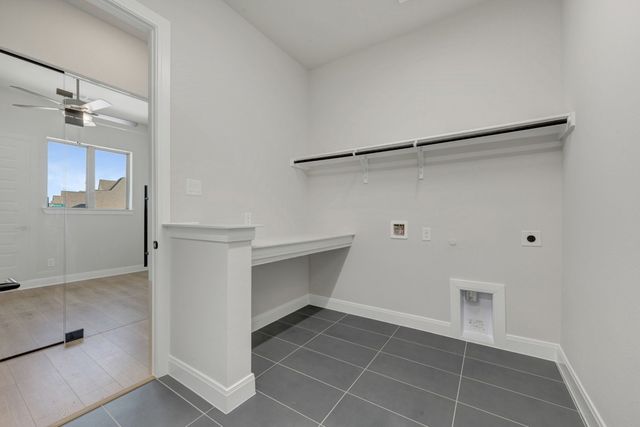 1933 Descent Lane, Rockwall, TX 75087
