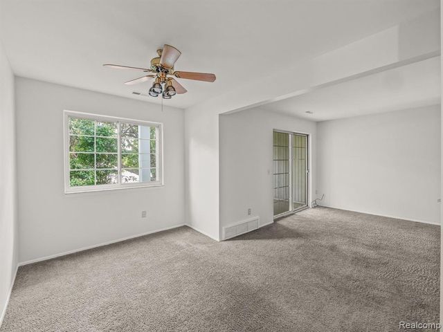 490 Baldwin Avenue 5, Rochester, MI 48307