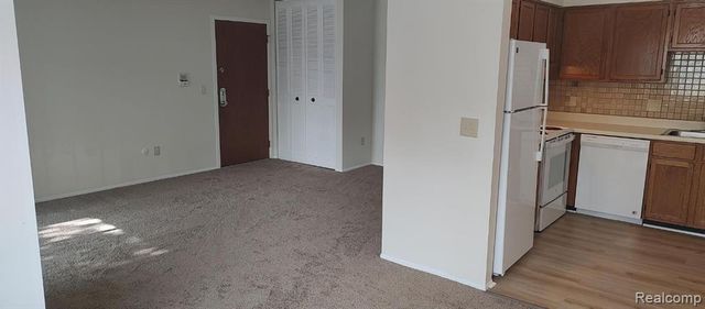 490 Baldwin Avenue 5, Rochester, MI 48307
