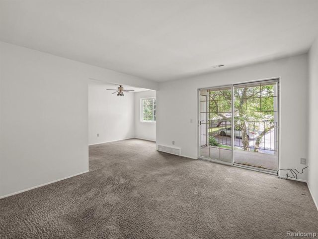 490 Baldwin Avenue 5, Rochester, MI 48307