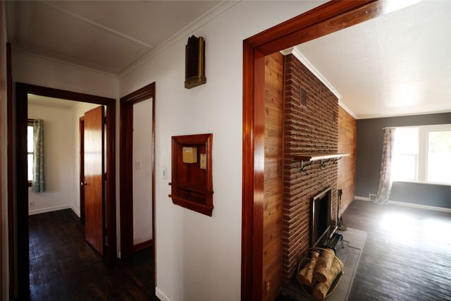 28 5th Avenue NW, Dayton, IA 50530