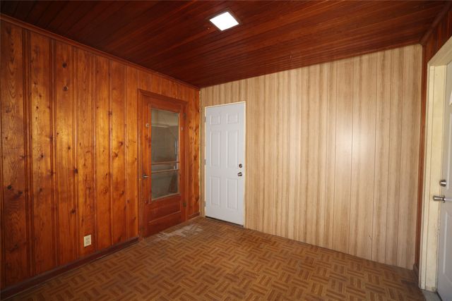 28 5th Avenue NW, Dayton, IA 50530