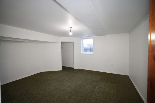 28 5th Avenue NW, Dayton, IA 50530