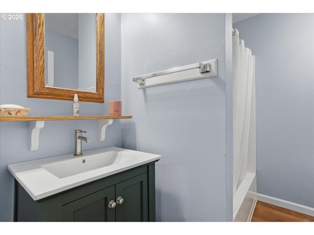2500 LINDA Ln, Vancouver, WA 98661