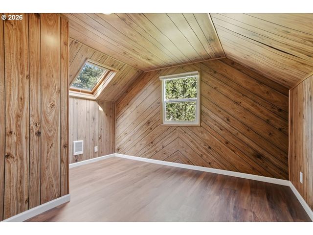2500 LINDA Ln, Vancouver, WA 98661