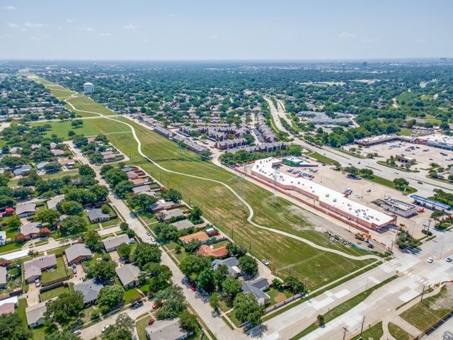 2036 Apple Valley Road, Plano, TX 75023