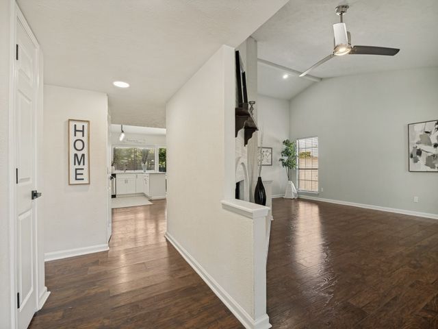 2036 Apple Valley Road, Plano, TX 75023