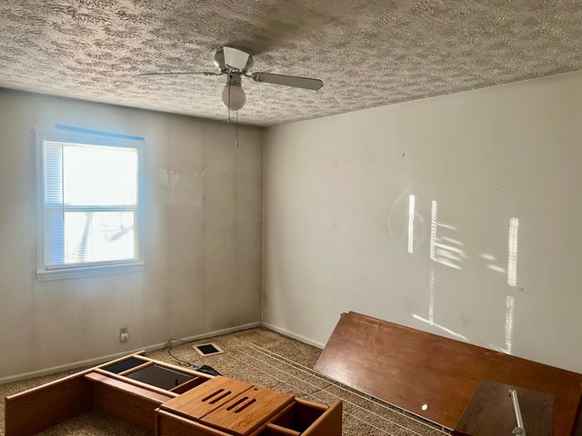 512 E Lindon Street, Bolivar, MO 65613