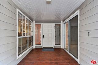4346 Redwood Avenue A203, Marina Del Rey, CA 90292