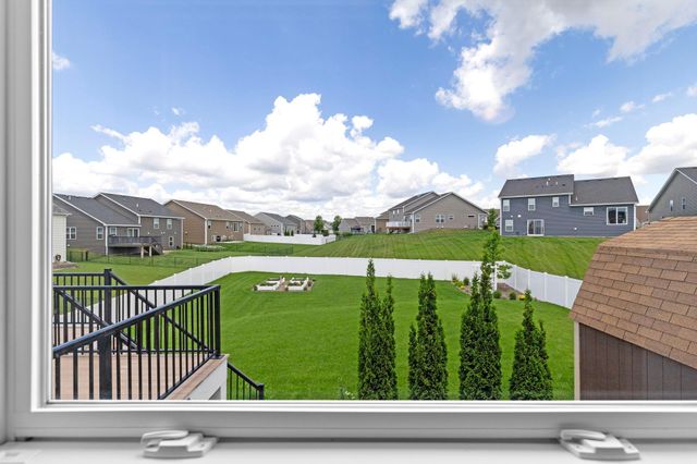 1431 139th Street E, Rosemount, MN 55068