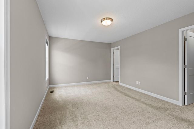 1431 139th Street E, Rosemount, MN 55068