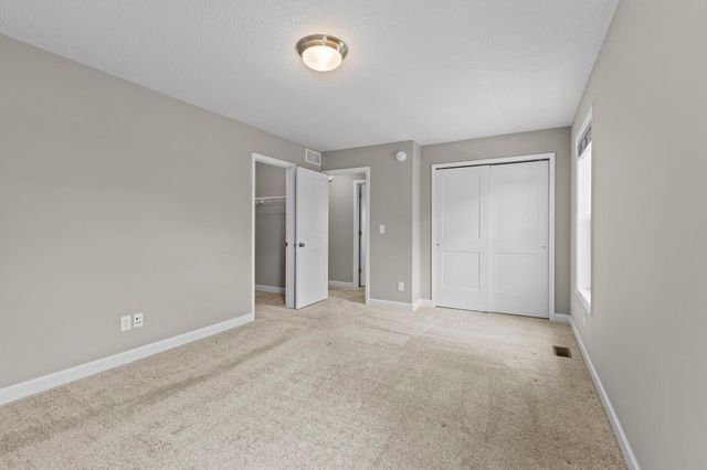 1431 139th Street E, Rosemount, MN 55068