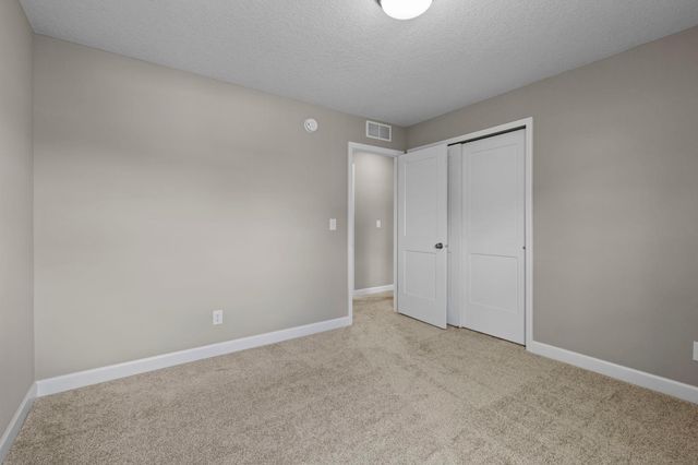 1431 139th Street E, Rosemount, MN 55068