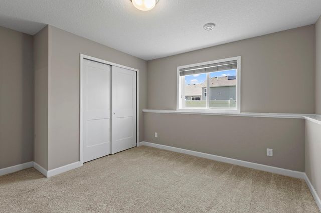 1431 139th Street E, Rosemount, MN 55068