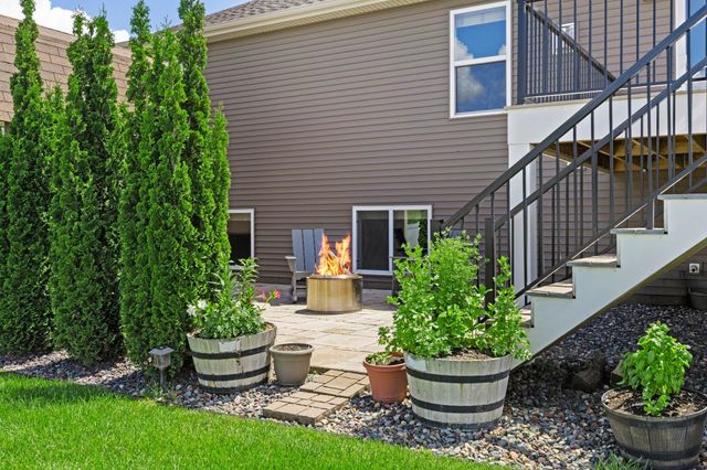 1431 139th Street E, Rosemount, MN 55068
