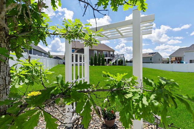 1431 139th Street E, Rosemount, MN 55068