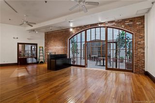 153 State Street 106, New London, CT 06320