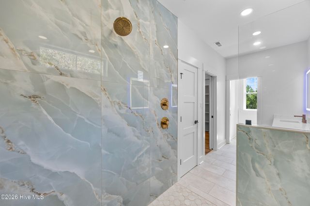 105 Night Heron Trace, Holly Ridge, NC 28445