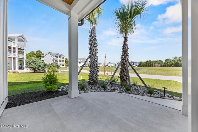 105 Night Heron Trace, Holly Ridge, NC 28445