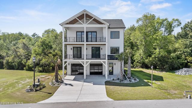 105 Night Heron Trace, Holly Ridge, NC 28445