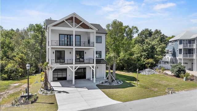 105 Night Heron Trace, Holly Ridge, NC 28445