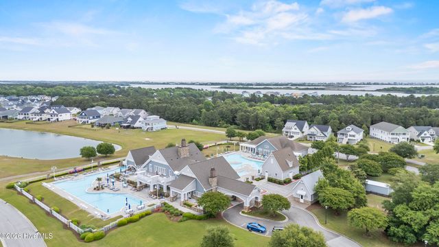 105 Night Heron Trace, Holly Ridge, NC 28445