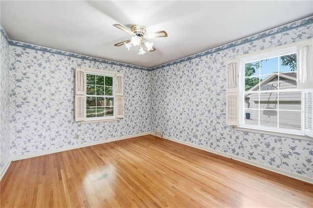 11715 Markham Road, Independence, MO 64052