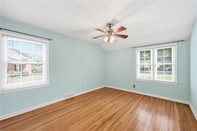11715 Markham Road, Independence, MO 64052